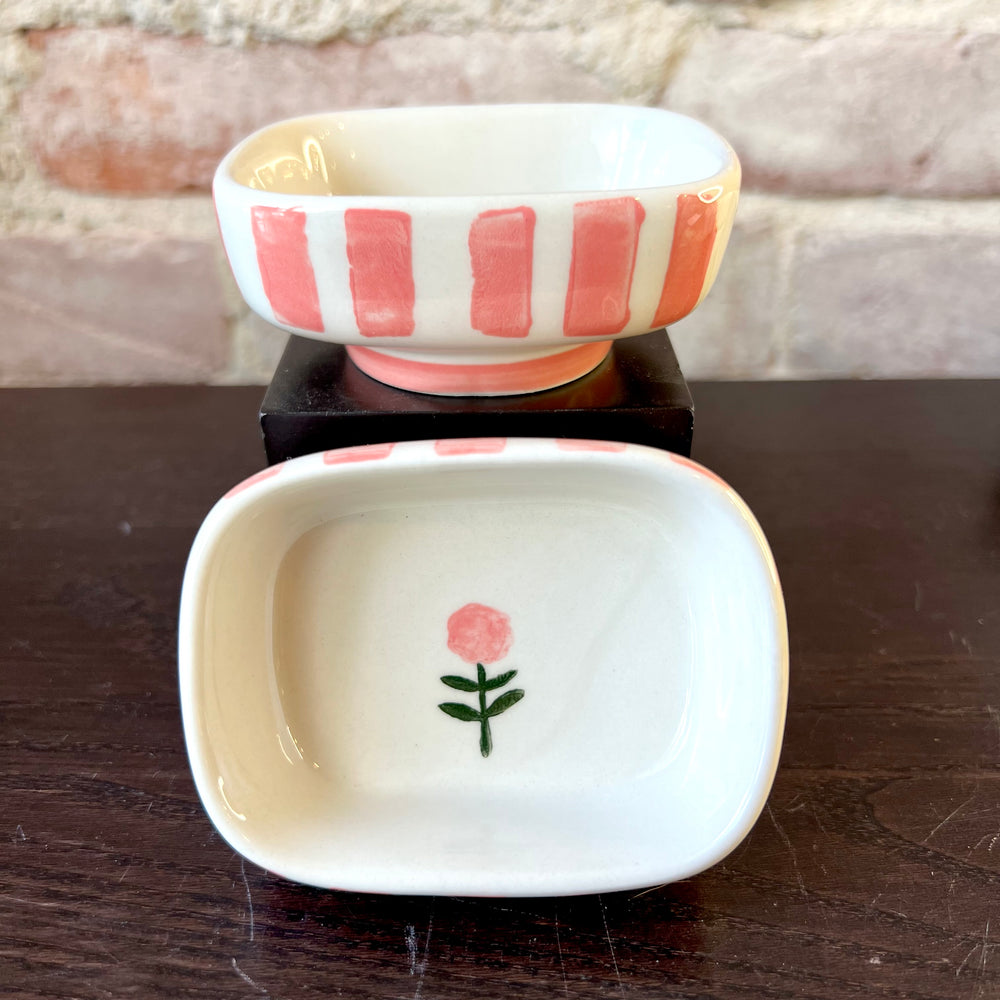 Hand-Painted Flower Stoneware Dish