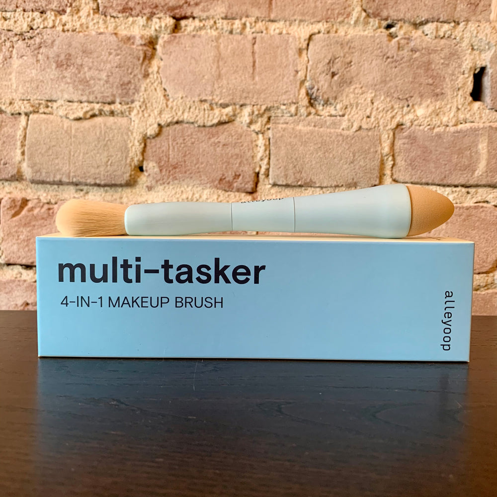 Multi-Tasker 4-in-1 Makeup Brush